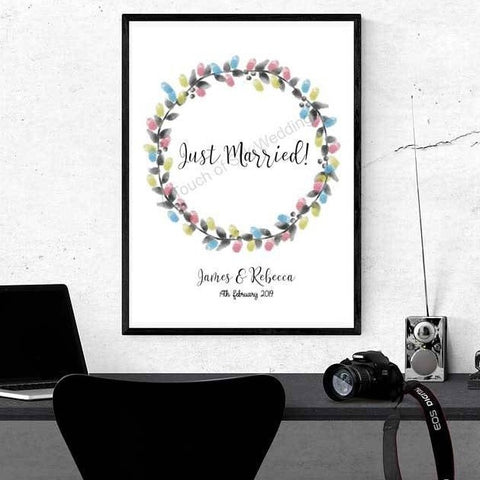 Just Married Wreath Style Fingerprint Guest Book with Ink