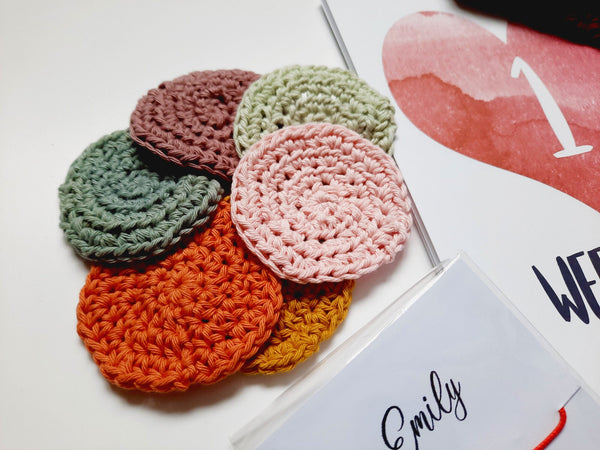 Mummy to Be Gift Bundle - Matching Crochet Headbands, Mummy to Bee Bracelet, Milestone Cards and Scrubbies - Eco Friendly